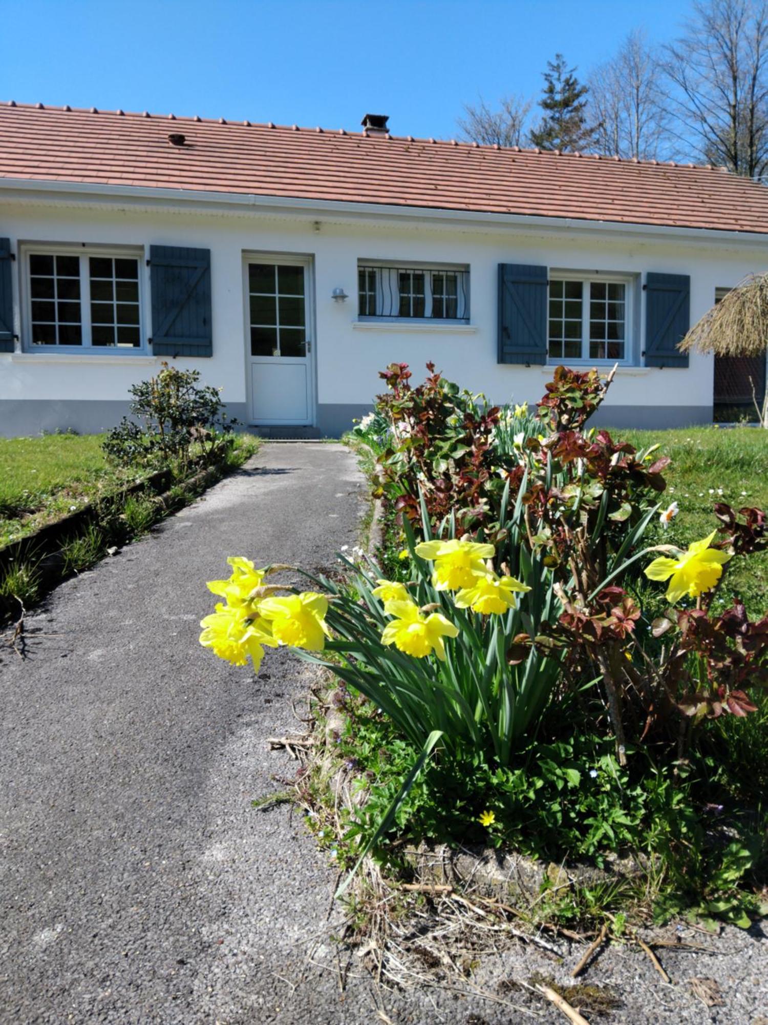 Gite De La Souche Avec Jacuzzi Doudeauville Екстериор снимка